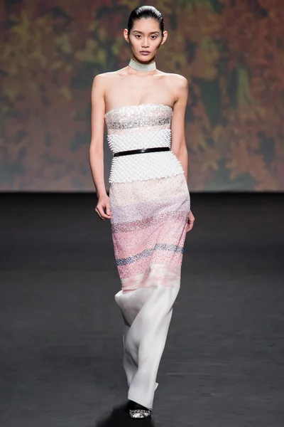 Look 22